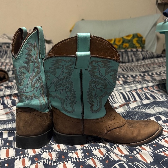 Brown and Turquoise Western Boots - Picture 2 of 3